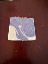 Load image into Gallery viewer, Lilac